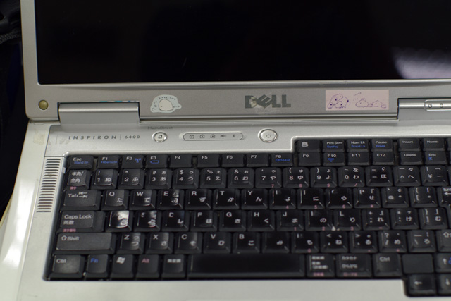 Dell Inspiron 6400正面